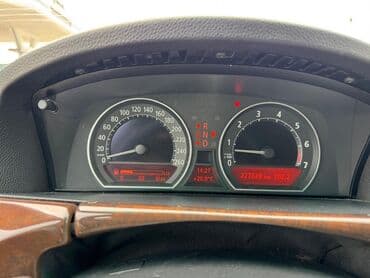 3D panellər: BMW 7 series: 4 l | 2006 il Limuzin — 5