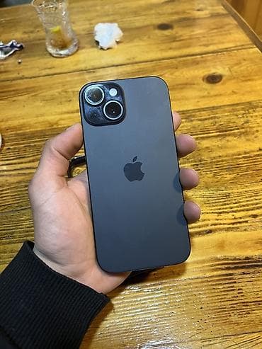 1 tr harddisk: IPhone 15, 128 GB, Midnight, Face ID — 2