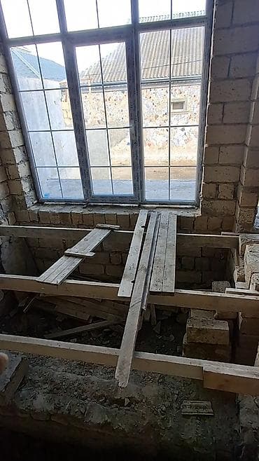 ev bakıda: 3 otaqlı, 85 kv. m, Kredit var, Təmirsiz — 5