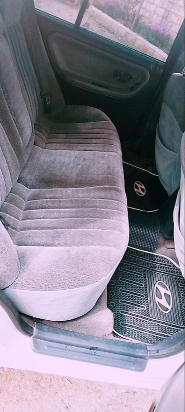 karavan turbo az: Hyundai Sonata: 2 l | 1995 il Sedan — 10