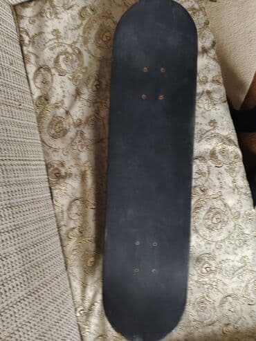 Skateboard (tam yığılmış) - Tam ölçülü ikitərəfli deka, klassik