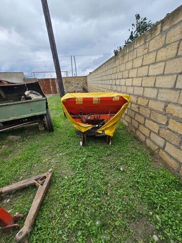 xanımlar ucun maşınlar: Belarus MTZ traktoru - Güclü ön və arxa təkərli, tam ölçülü kabinəli — 14