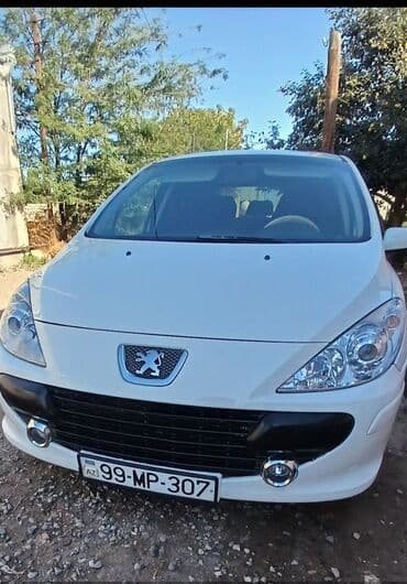 Peugeot 307: 2 l | 2005 il 135000 km Hetçbek
