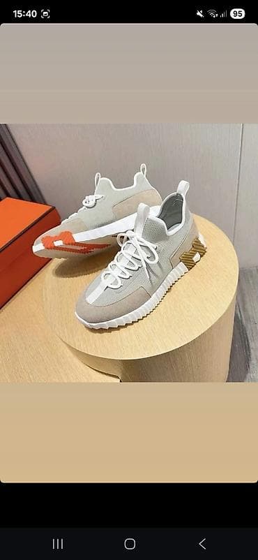 ayaqqabi sport: Kişi idman ayaqqabıları – müxtəlif modellər və rənglər Xüsusiyyətlər — 3