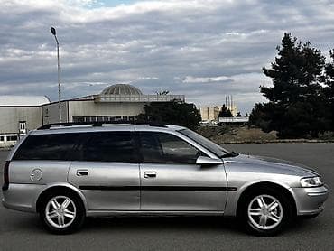 Opel Vectra: 1.8 l | 1998 il 18555 km Universal — 2