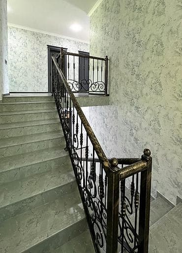 oğuz ev: 200 kv. m, 4 otaqlı — 5