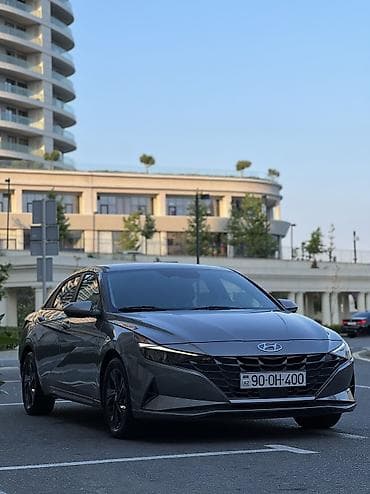 hyundai stop: Hyundai Elantra: 2 l | Sedan — 3