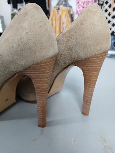 замшевые туфли на платформе: Туфли, Размер: 38, цвет - Бежевый, Б/у — 10