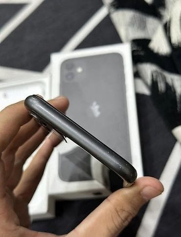 planşet kabro: IPhone 11, 128 GB, Qara, Zəmanət, Kredit, Simsiz şarj — 1