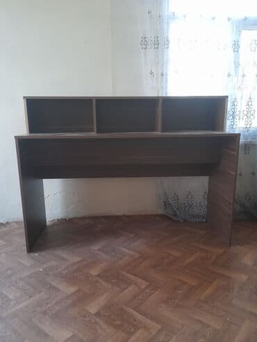 laminat az: Düz masa, Stulsuz, Polkalı, Siyirməsiz, DSP — 1