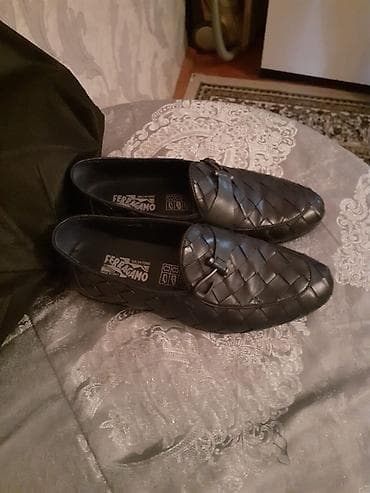 kişi eynəyi: Gencede satilir deri Ferragamo brendi Turkiye istehsalidir ayaqabi bir — 1
