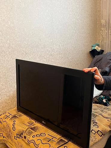 Məişət texnikası: İşlənmiş Televizor LG LED ekran 82" 8K (7680x4320), Ünvandan götürmə — 1