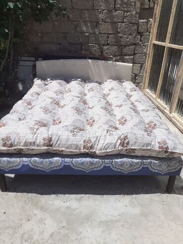 mebel taxt: Taxt taza 
Yun döşak 60 manat — 1