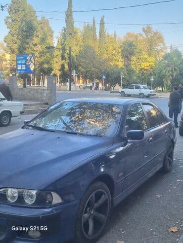 опель зафира а: BMW sedan – mavi rəng, avtomatik ötürücü ilə. Xarici: - Mavi kuzov — 6