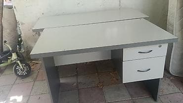 Ofis masası iki ədəd bir ədəd 70 AZN — 1