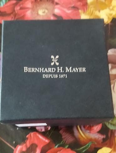 chopard saat qiymetleri: Qol saatı, Bernhard Mayer, rəng - Ağ — 2