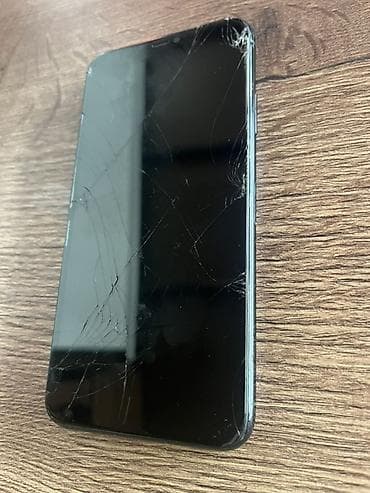 ayfon nauşnik: IPhone 11 Pro, 64 GB, Space Gray — 1