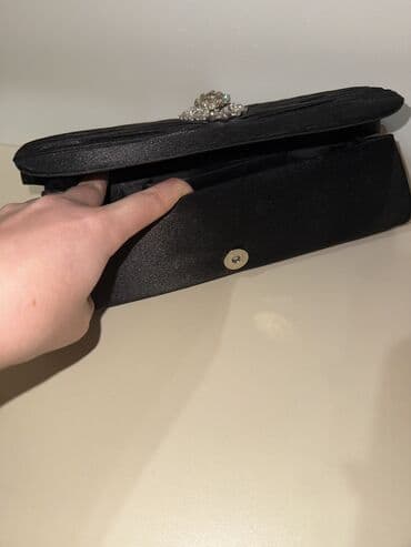 вещи бу купить: Öndəki qaşlı çanta yenidir heç istifadə edilməyib arxadakıda çox az — 3