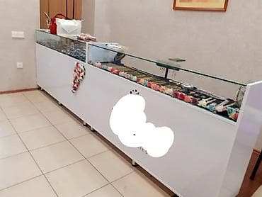 Şüşəli dolab vitrini, İşlənmiş, Ünvandan götürmə