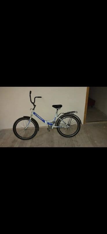 qaçış velosipedi: İşlənmiş Şəhər velosipedi 24", sürətlərin sayı: 1 — 2