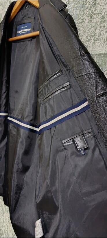 layka kurtkalar: Kurtka, Dəri, Payız, XL — 4