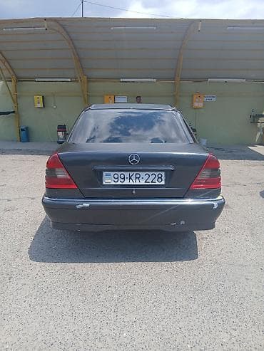 Nəqliyyat: Mercedes-Benz C-Class: 2.2 l | 1997 il Sedan — 2