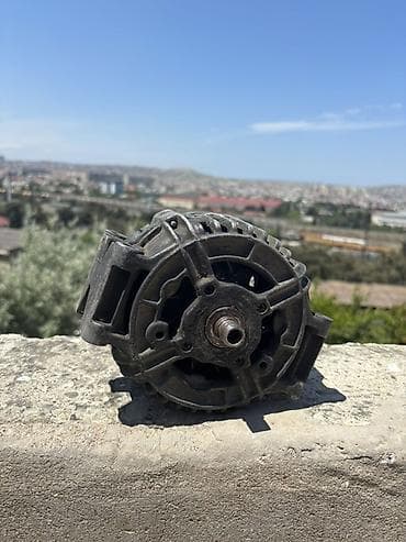1999 mercedes: Bosch generator (alternator) – avtomobil üçün Dinamo E220 Mercedes — 4