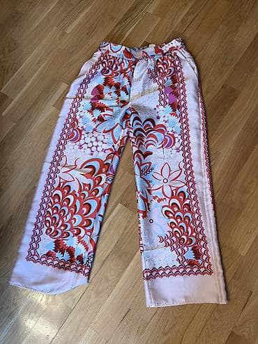 Zara salvar 1-2 defe geyilib lalafo.az -da Zara salvar 1-2 defe geyilib