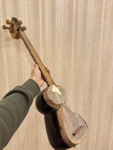 Saz: Məhsul: Tar (Azərbaycan xalq çalğı aləti) Təsvir: - Klassik 11 pərli — 4