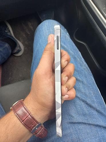klas 6: OPPO A78 əla vəziyyətdə zavodudur hec bir problemi yoxdur 256gb — 5