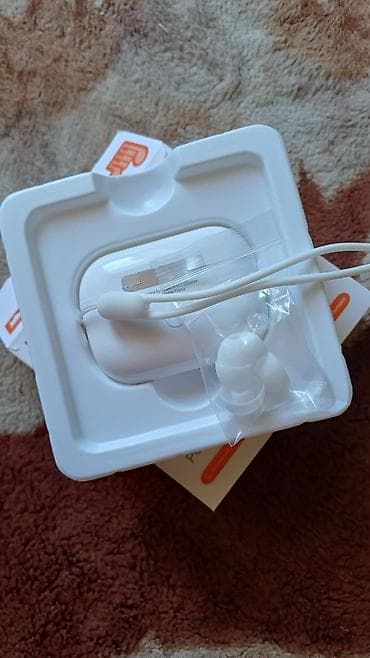 bluetooth qulaqliq: Yeni alınıb tecili satılır isteyen olsa xeber etsin real alıcı — 4