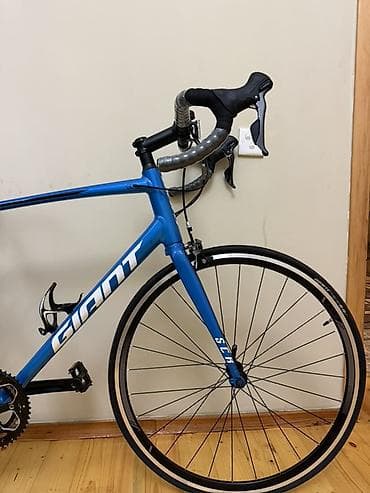 wolf bicycle: Giant yol velosipedi (2600alinib yenidi 1-2 defe istifade olunub) - — 4