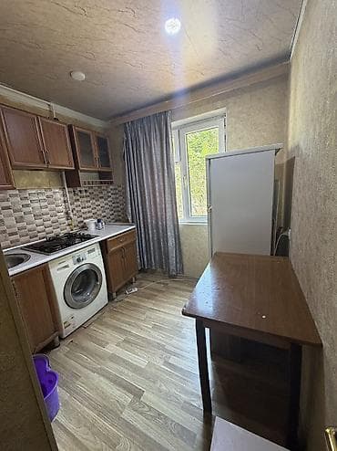qalada ev: KIRAYƏ verilir. Ailəyə. Uzun müddətli. Qeyri ciddi adamlar narahat — 8