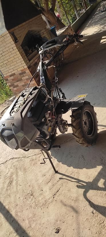 Автозапчасти: Təzə dir isləmiyip — 2