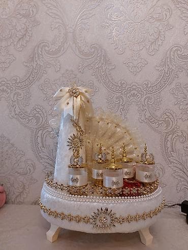 Xonça dəsti – klassik zərif dizayn - Rəng palitrası: qırıq-ağ və — 1