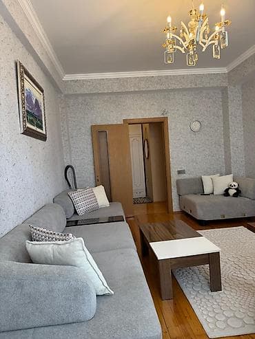 ağa center: Mənzildə geniş dəhliz və işıqlı otaqlarla rahat planlaşdırma. - — 10