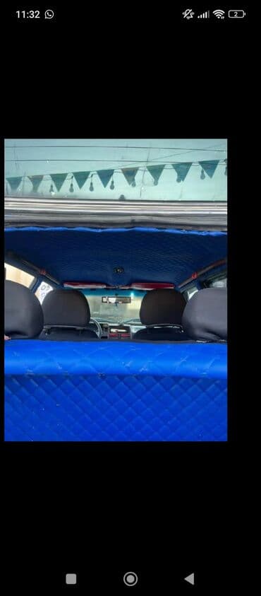 ваза стеклянная прозрачная высокая без узора: Model: VAZ 2109 (Samara) hatchbek Xarici görünüş: - Boz/gümüş rəngli — 9