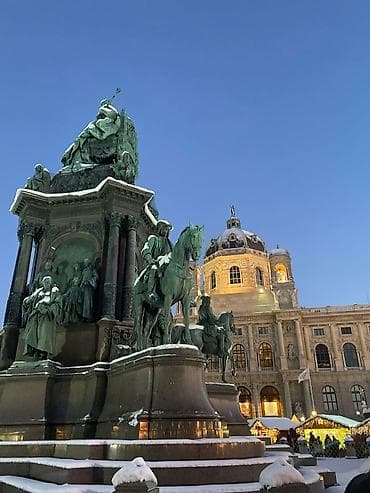 Tədbirlərin təşkili: Peşəkar tur xidməti – Vyana mərkəzində gecə və gündüz Təsvir: - — 7