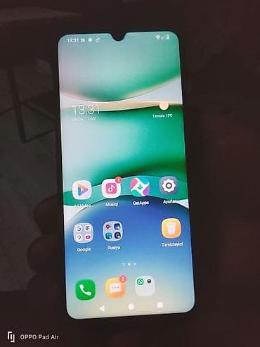 Salam telefon yaxşı vəziyyətdədir karopkasıda var tecılı satılır