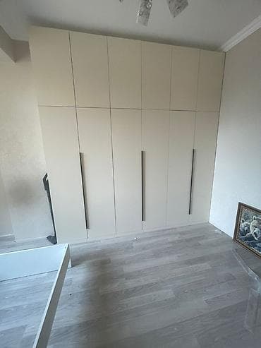 taxt yatag: Düz dolab, Yataq otağı üçün, Qarderob, Açılan, Quraşdırıla bilən, 6 qapı — 1