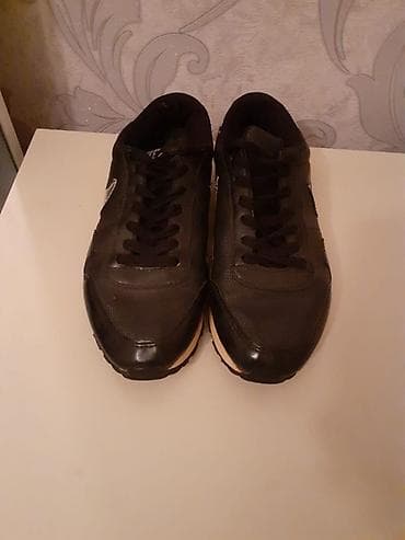 qizil sat: Gencede satilir original krasofka Moskvadan alinib Unisex hemi Qiz — 2