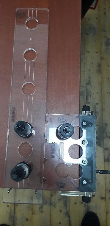 yer deşen: Minifix Şablonu Komplektə aşağıdakılar daxildir. 1.Minifix və dubel — 3