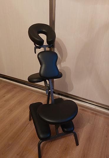 işlenmiş kreslo: Masaj və tatu kreslosu RESTPRO brendinin məhsuludur. 370 manata — 1