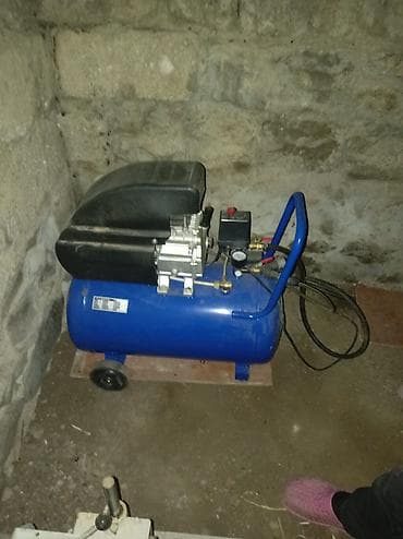 saatlar type 0: ABAC hava kompressoru - Brend/model: ABAC (etiketdə “Air Compressor”) — 3