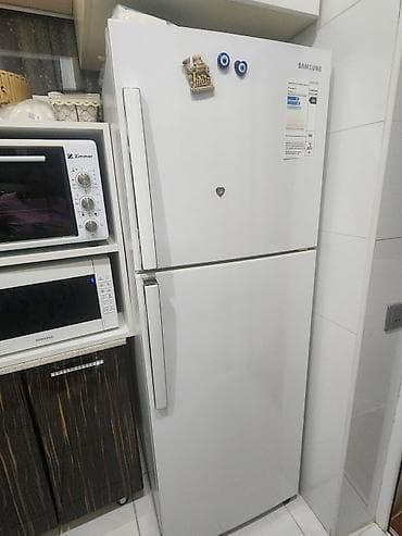 Soyuducular: 2 qapılı Samsung Soyuducu Satılır, rəng - Ağ — 3