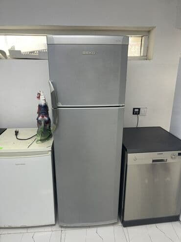 Plitələr və bişirmə panelləri: 2 qapılı Beko Soyuducu Satılır, rəng - Gümüşü — 1