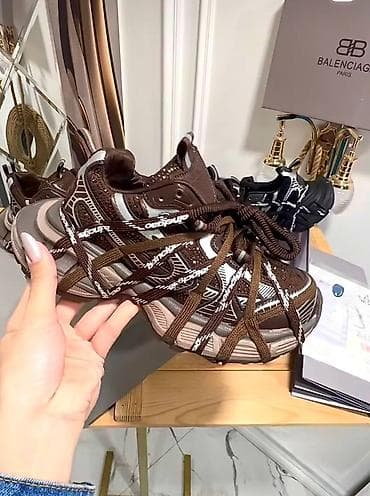 nabuk parca: Ölçü: 38, rəng - Qəhvəyi, Yeni — 2