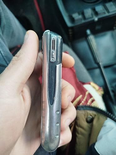 əl telefonu: Vertu rəng - Gümüşü, Düyməli — 5