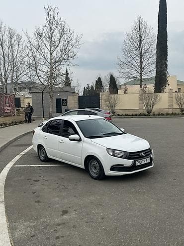 VAZ (LADA): Salam maşın bez krasqadı 22 ay bangı qalıb 588 manat — 1
