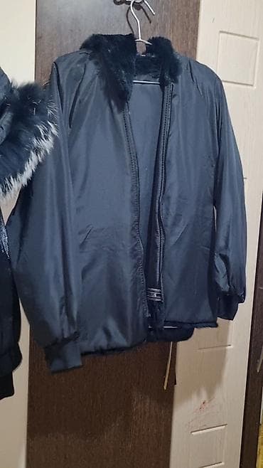 kurka: Qadınlar üçün qışlıq parkа. Kurtka baha alinib 550e.1 ce defe — 2